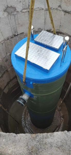 简阳三岔湖中建项目一体化污水提升泵站吊装中